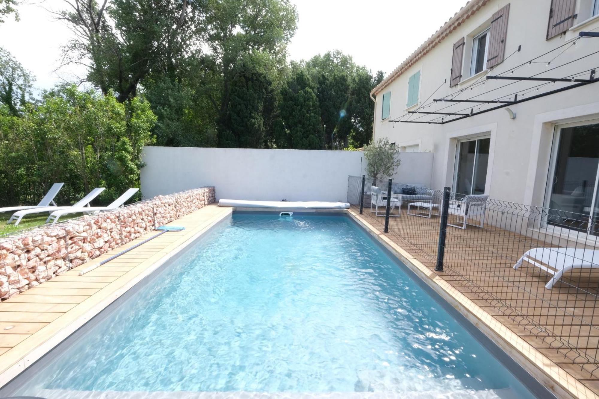 Charming Maussane Villa: Private Pool Retreat Exterior photo